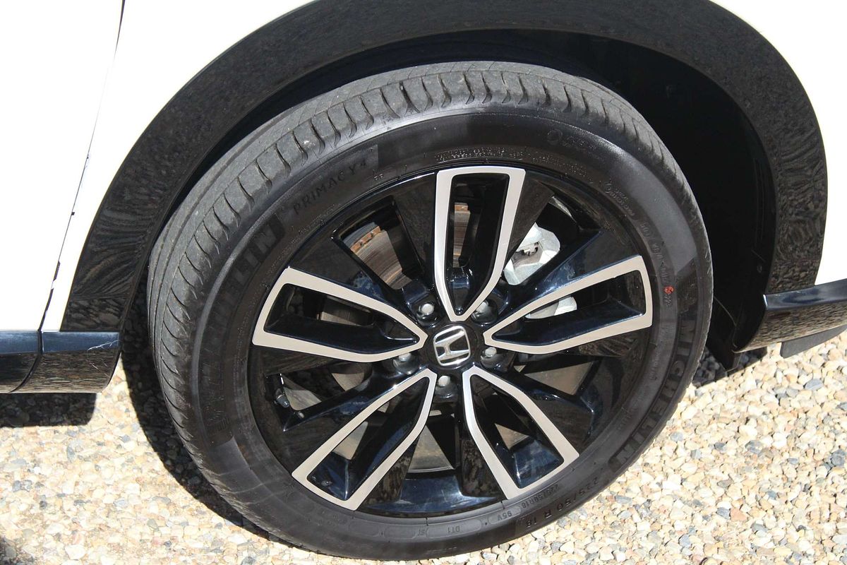 2023 Honda HR-V e:HEV L