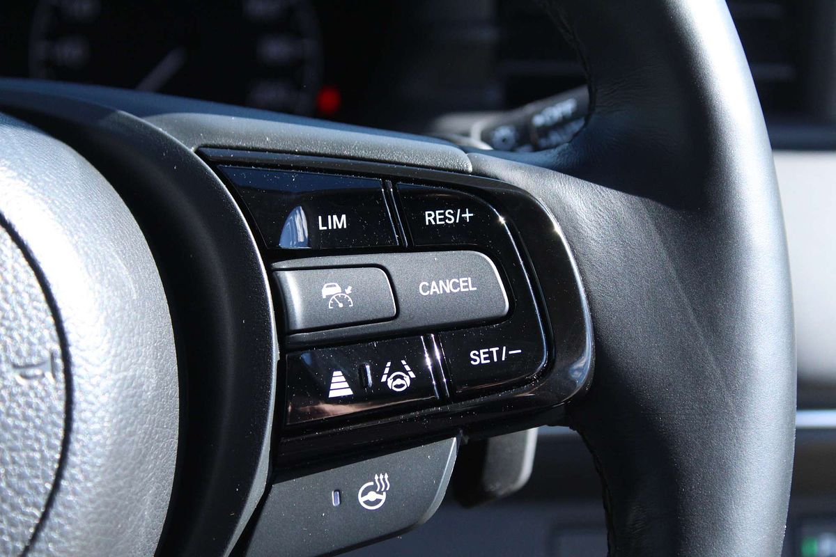2023 Honda HR-V e:HEV L