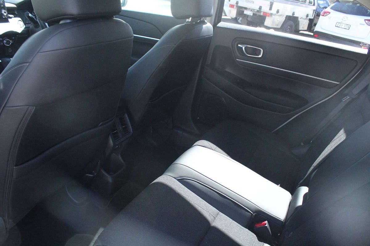 2023 Honda HR-V e:HEV L