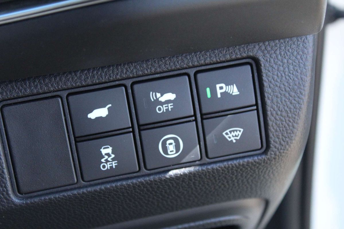 2023 Honda HR-V e:HEV L
