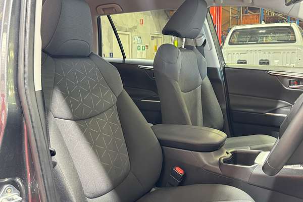2024 Toyota RAV4 GXL AXAH52R