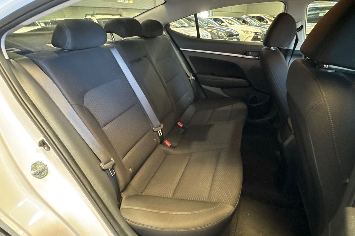 2019 Hyundai Elantra Go AD.2