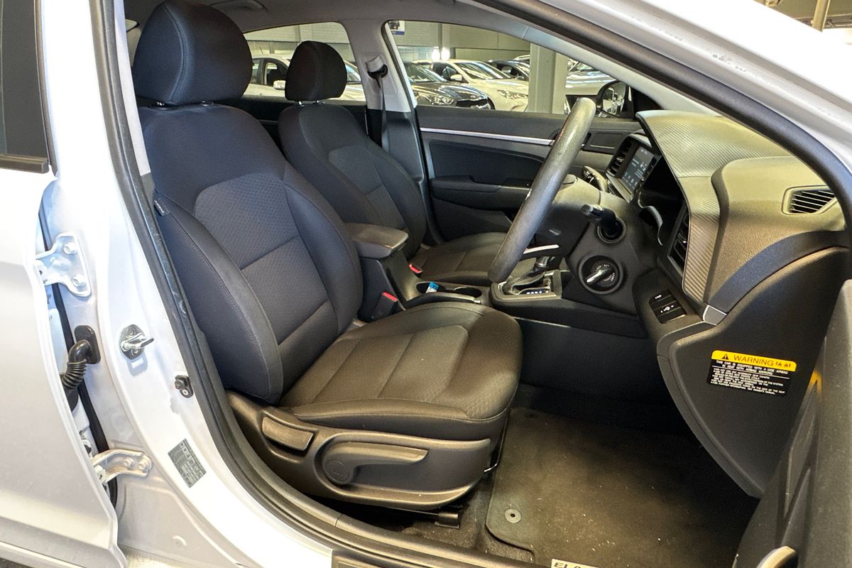 2019 Hyundai Elantra Go AD.2