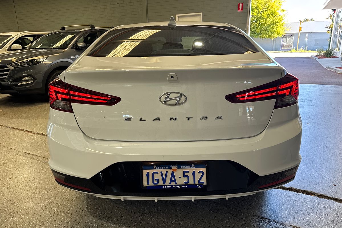 2019 Hyundai Elantra Go AD.2