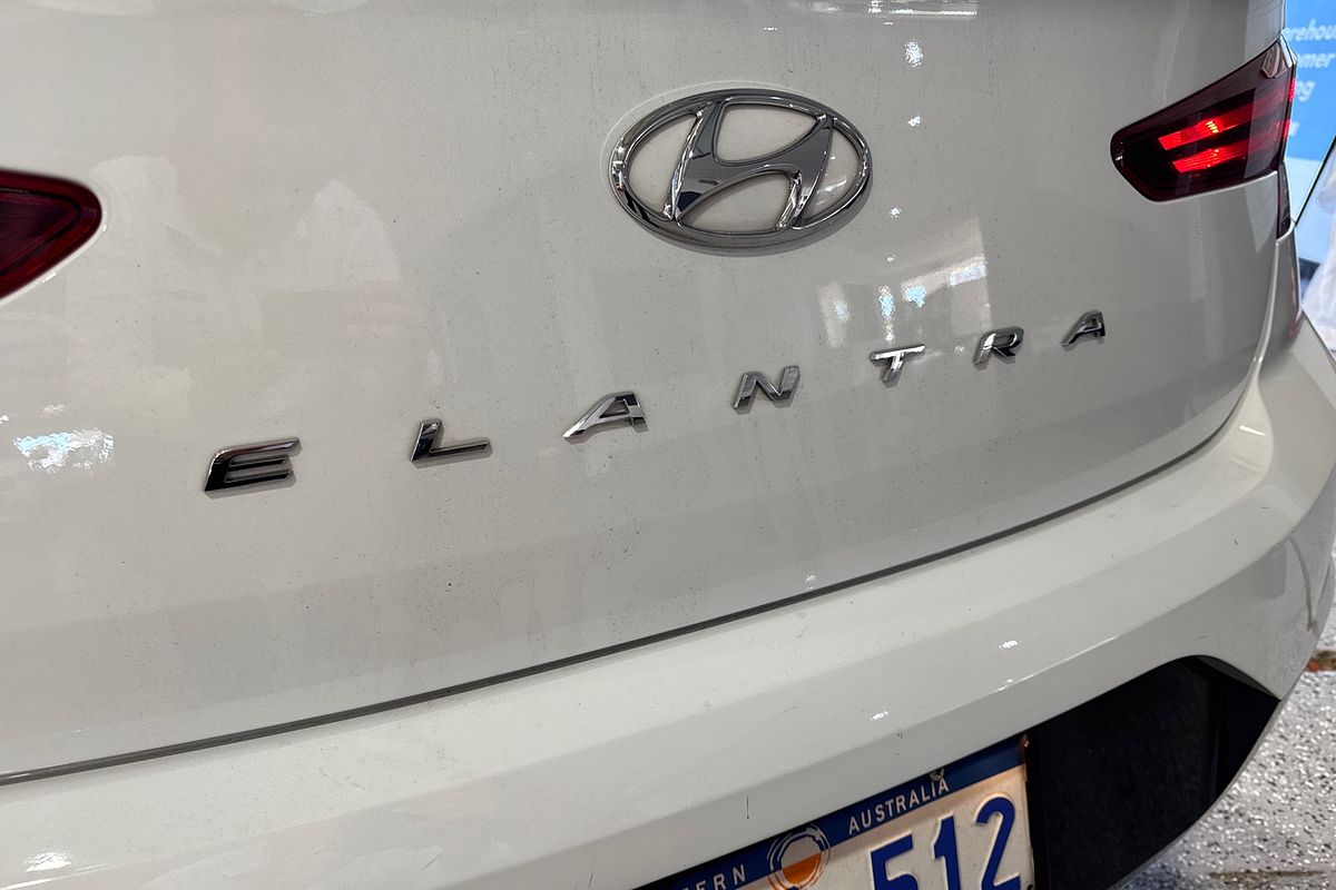 2019 Hyundai Elantra Go AD.2