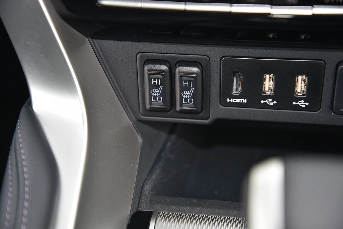2024 Mitsubishi Pajero Sport Exceed QG
