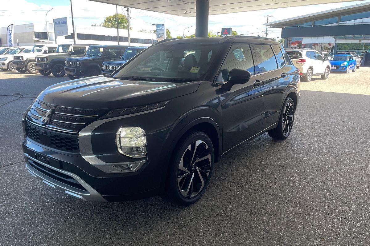 2024 Mitsubishi Outlander Exceed Tourer ZM
