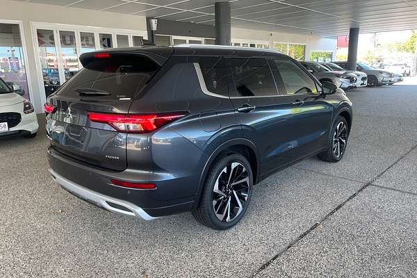 2024 Mitsubishi Outlander Exceed Tourer ZM