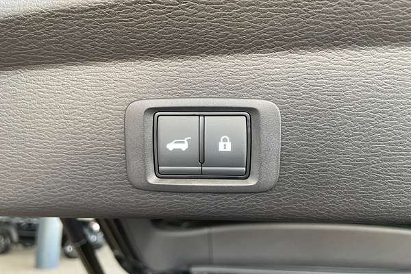 2024 Mitsubishi Outlander Exceed Tourer ZM