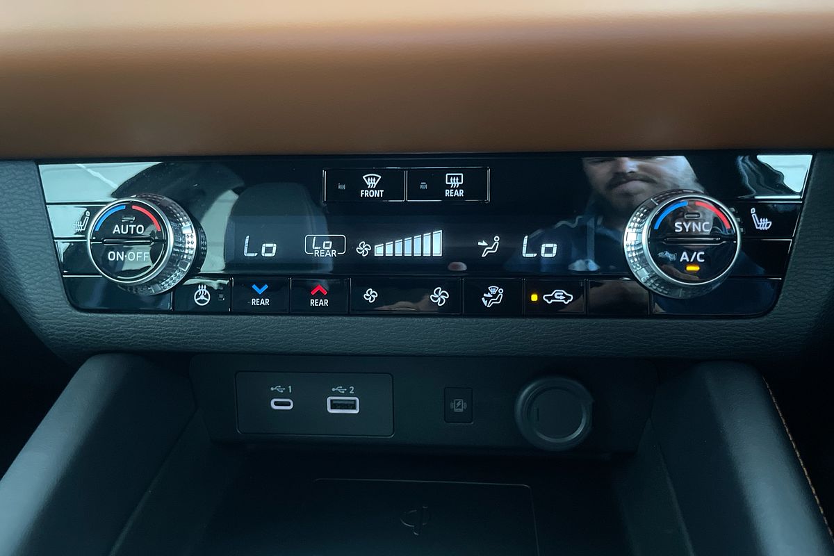 2024 Mitsubishi Outlander Exceed Tourer ZM