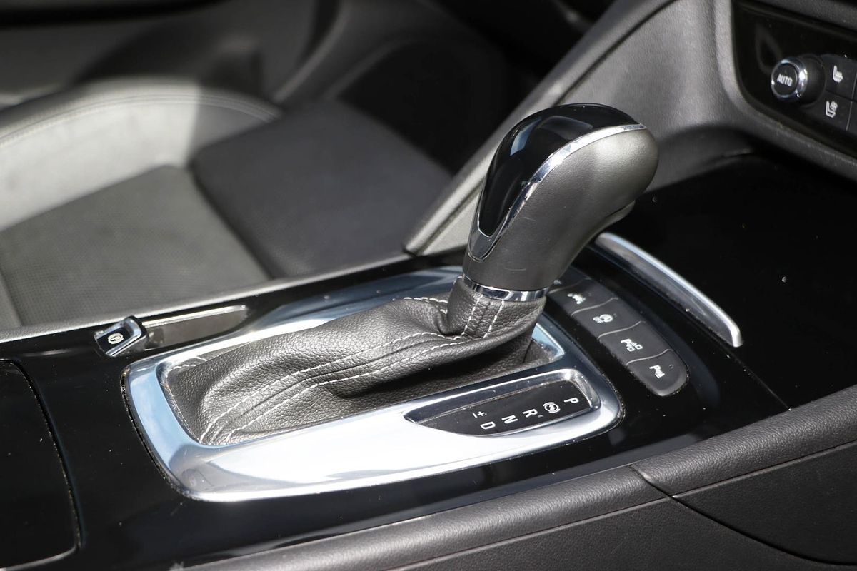 2019 Holden Calais V ZB