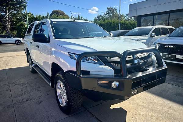 2021 Mitsubishi Triton GLS MR 4X4