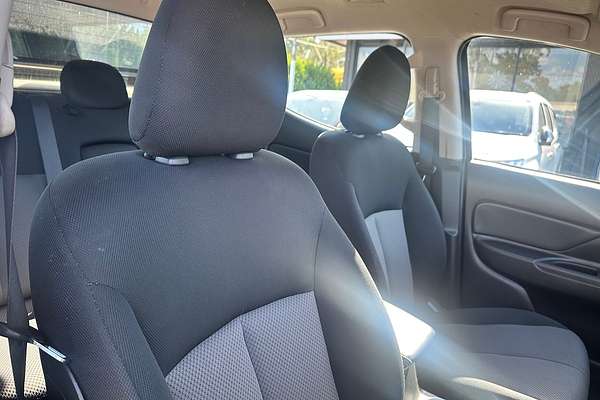 2021 Mitsubishi Triton GLS MR 4X4