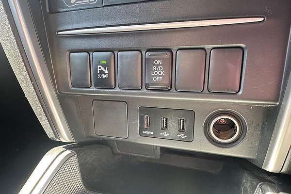 2021 Mitsubishi Triton GLS MR 4X4