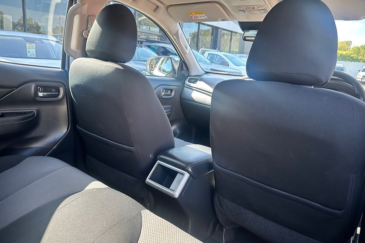 2021 Mitsubishi Triton GLS MR 4X4