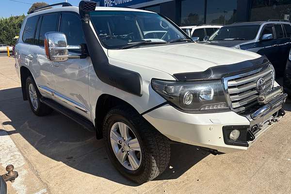 2012 Toyota Landcruiser Sahara VDJ200R