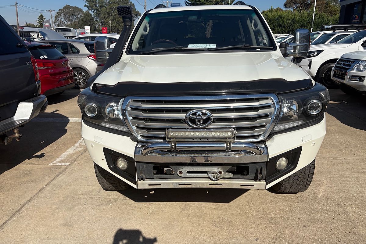 2012 Toyota Landcruiser Sahara VDJ200R