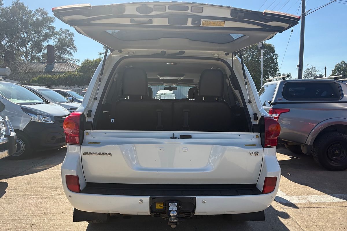 2012 Toyota Landcruiser Sahara VDJ200R