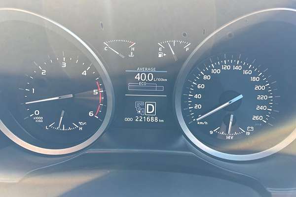 2012 Toyota Landcruiser Sahara VDJ200R