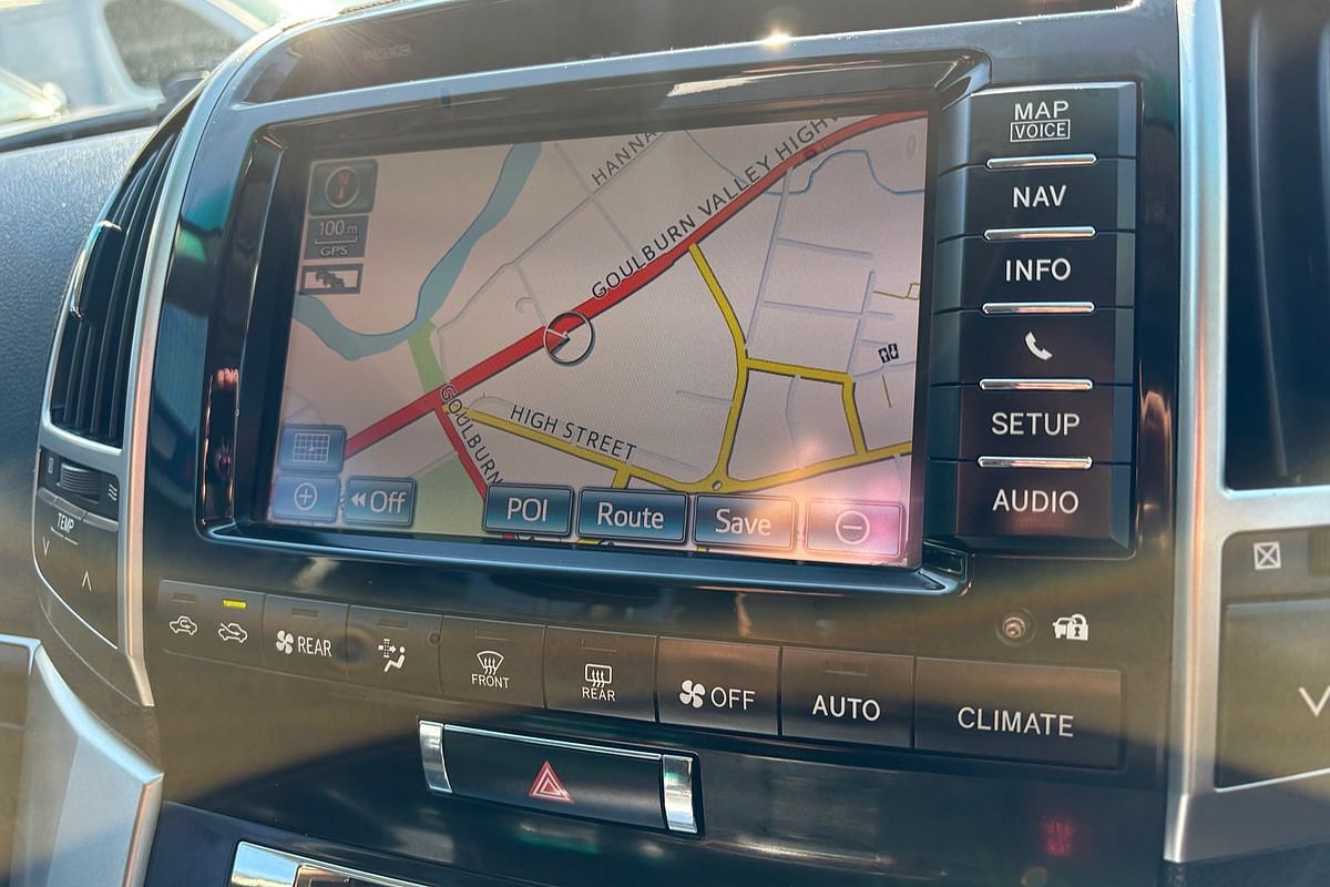 2012 Toyota Landcruiser Sahara VDJ200R