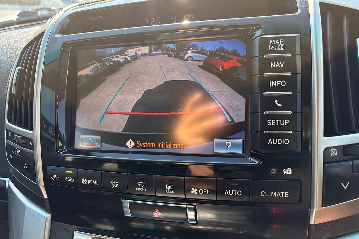 2012 Toyota Landcruiser Sahara VDJ200R
