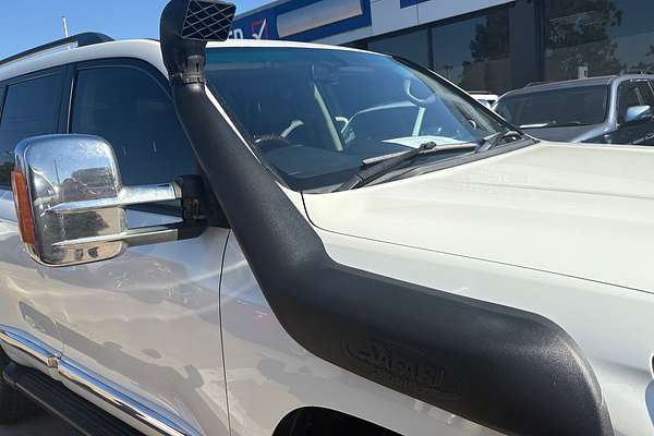 2012 Toyota Landcruiser Sahara VDJ200R