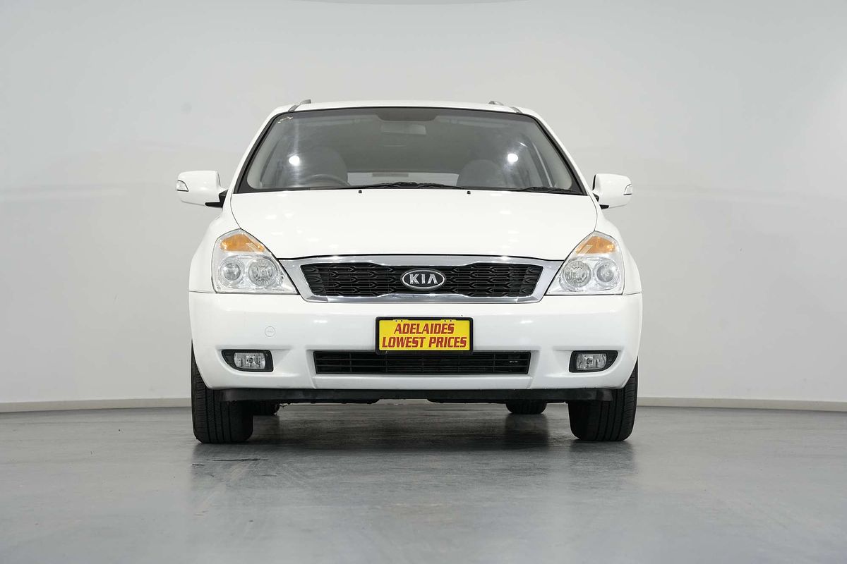 2012 Kia Grand Carnival Si VQ