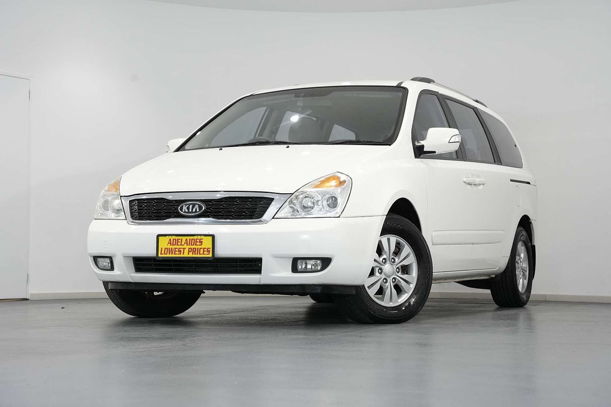 2012 Kia Grand Carnival Si VQ