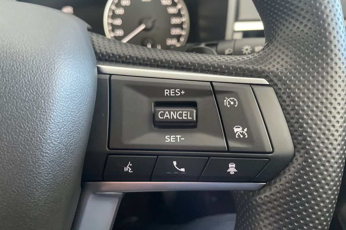 2024 Mitsubishi Outlander ES ZM
