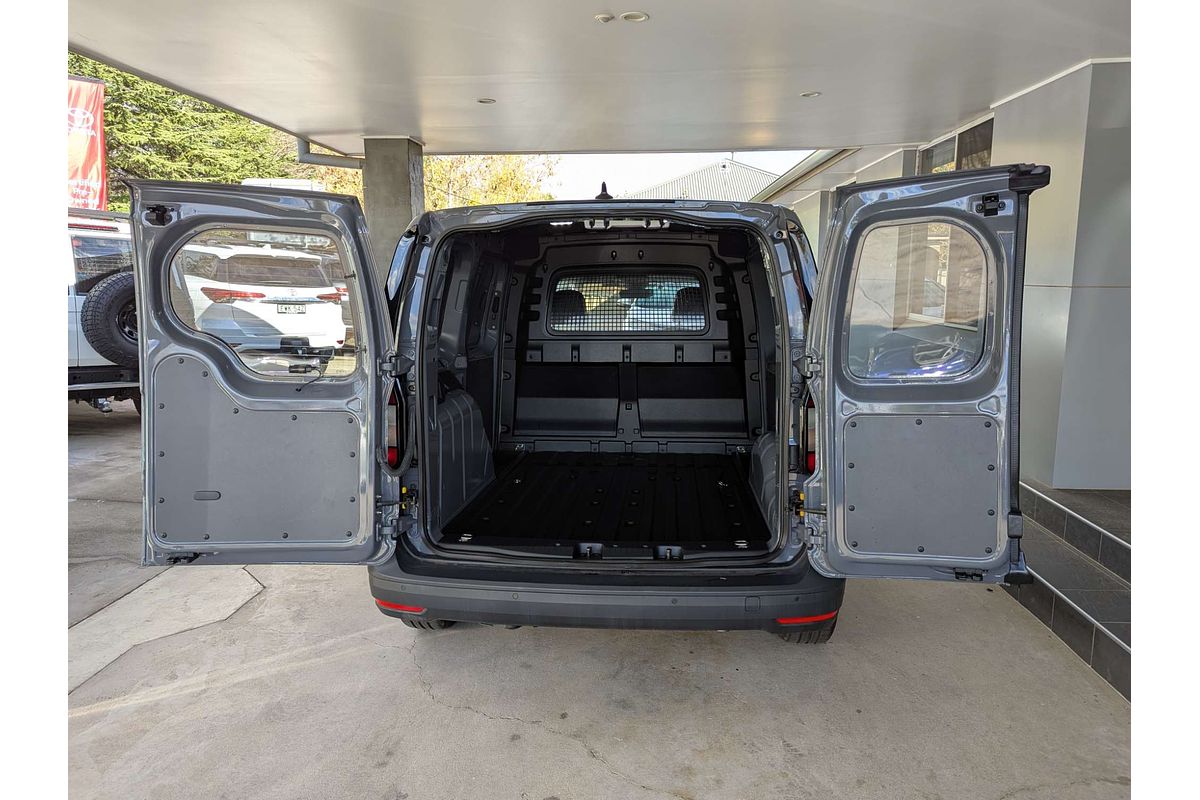 2023 Volkswagen Caddy TDI320 5 SWB