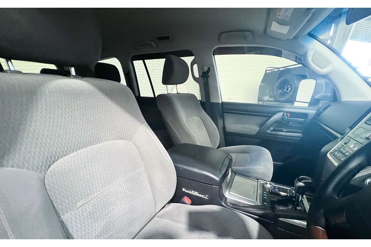 2015 Toyota Landcruiser GXL VDJ200R