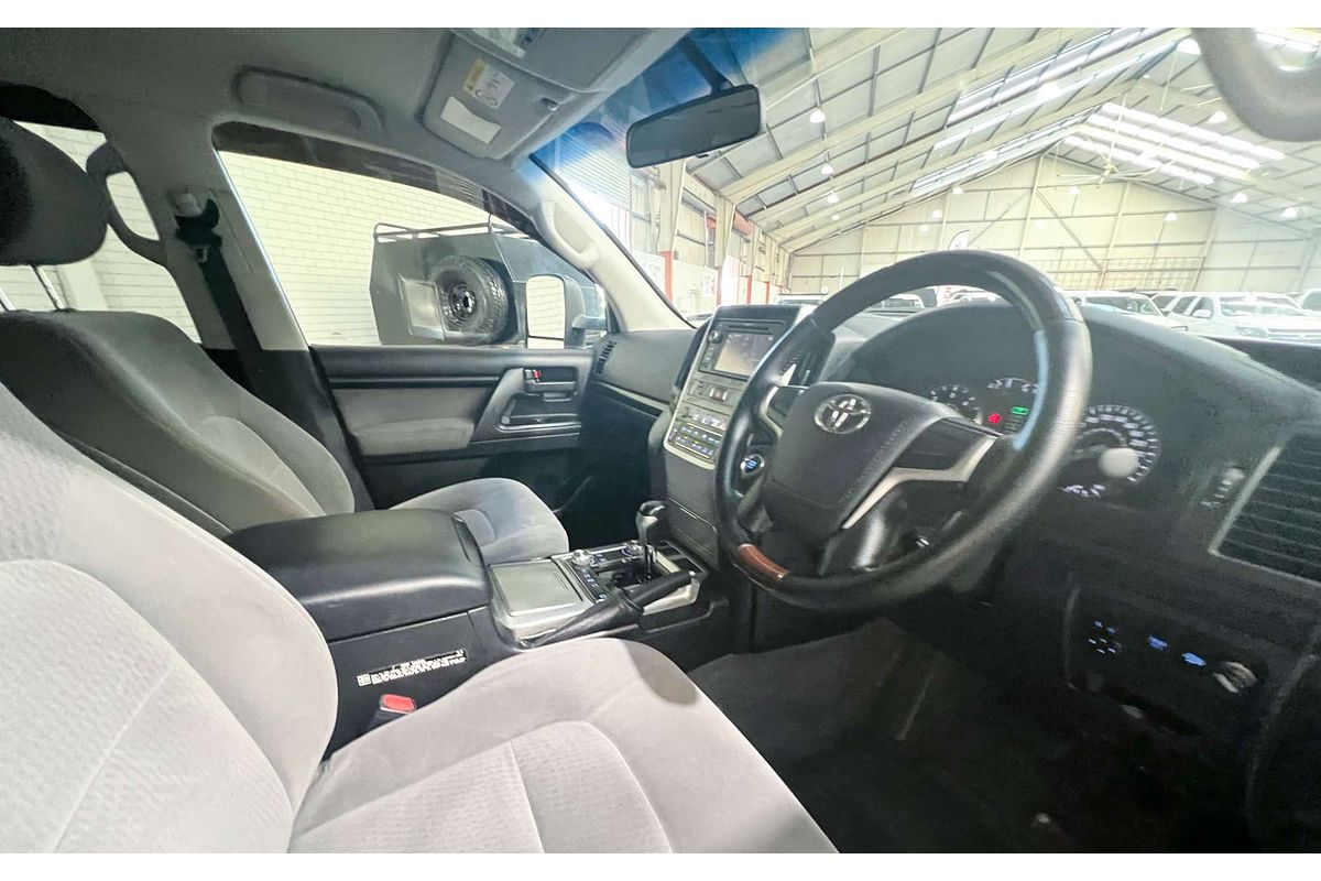 2015 Toyota Landcruiser GXL VDJ200R
