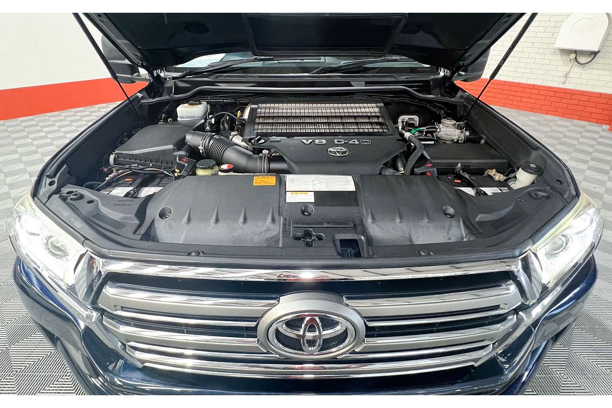 2015 Toyota Landcruiser GXL VDJ200R