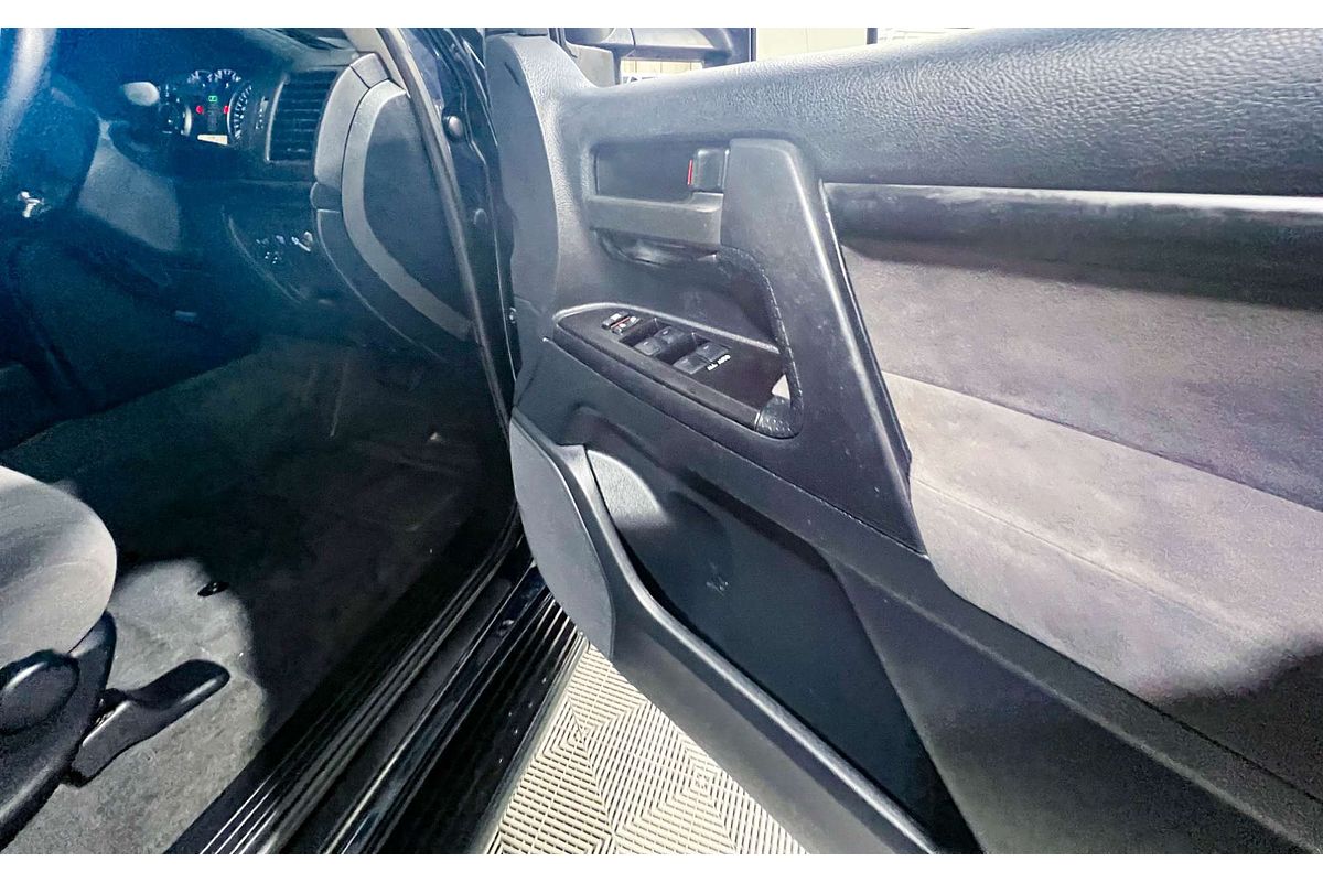 2015 Toyota Landcruiser GXL VDJ200R