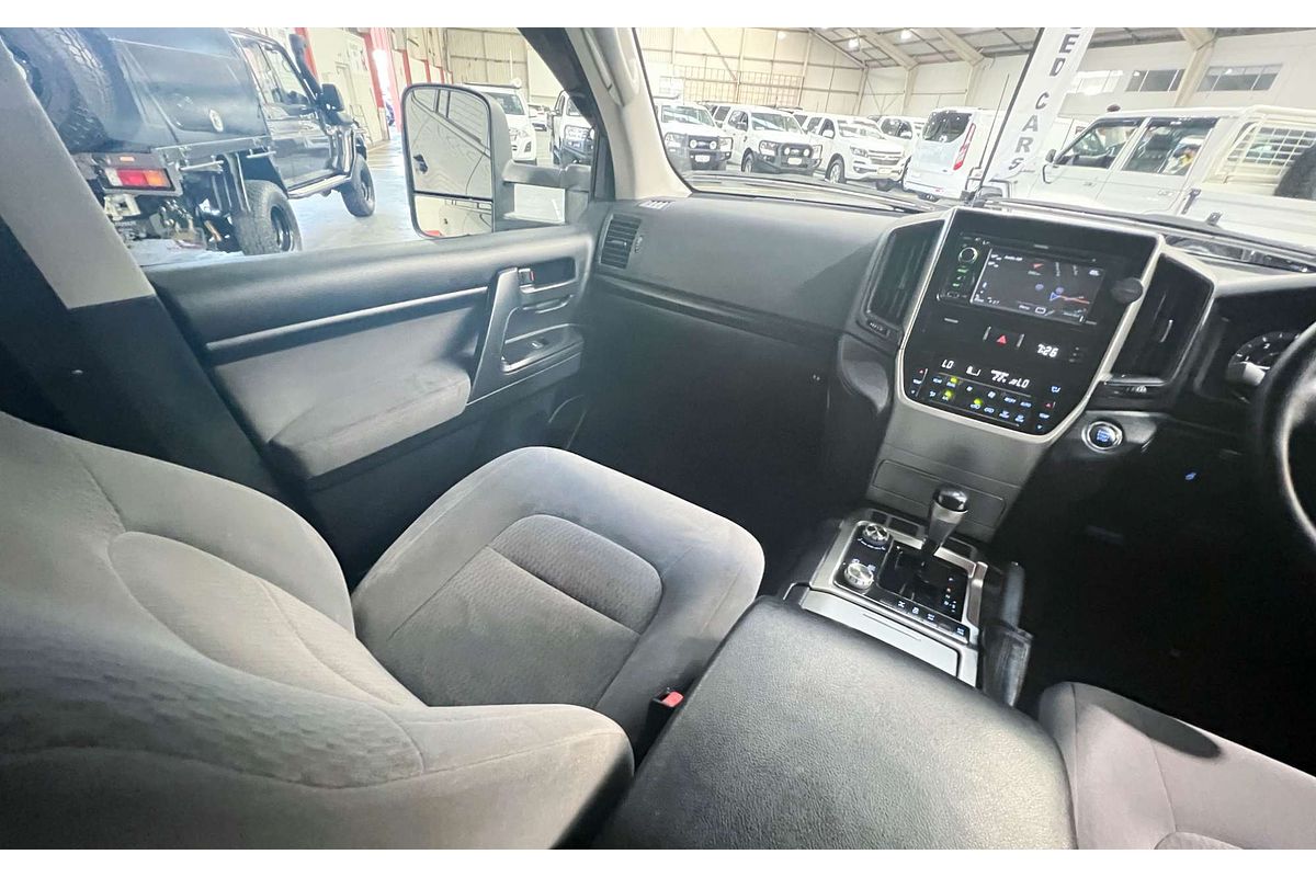 2015 Toyota Landcruiser GXL VDJ200R