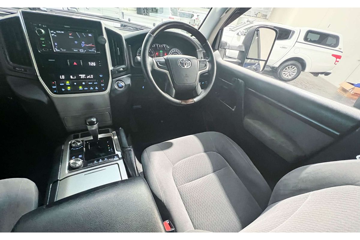 2015 Toyota Landcruiser GXL VDJ200R