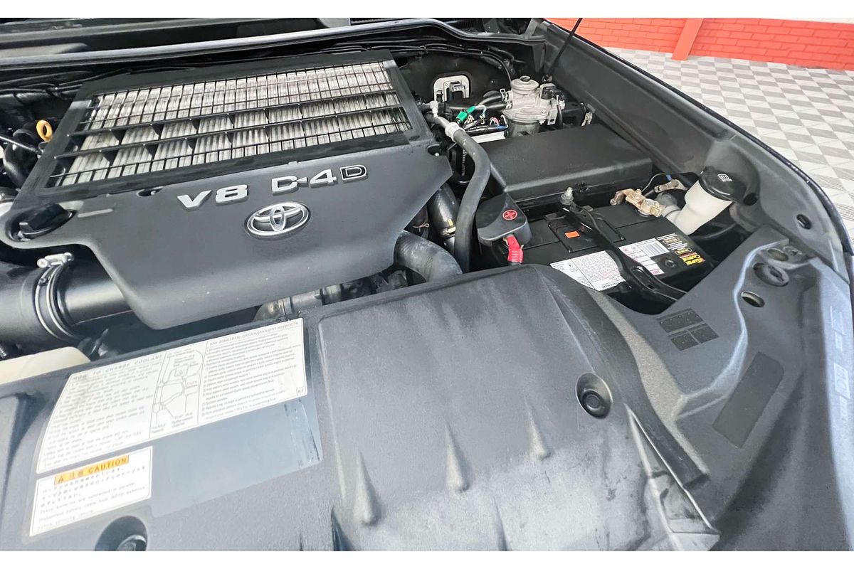 2015 Toyota Landcruiser GXL VDJ200R