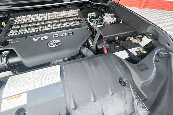 2015 Toyota Landcruiser GXL VDJ200R
