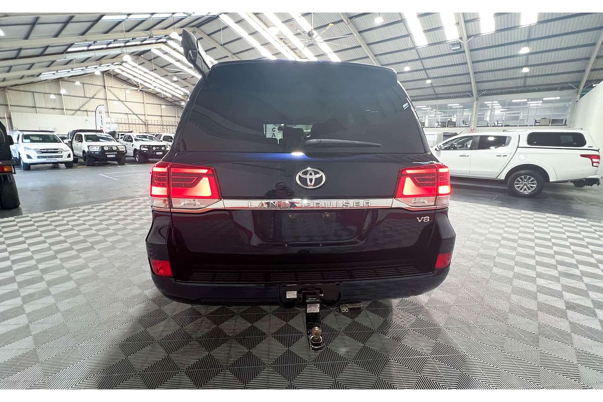 2015 Toyota Landcruiser GXL VDJ200R