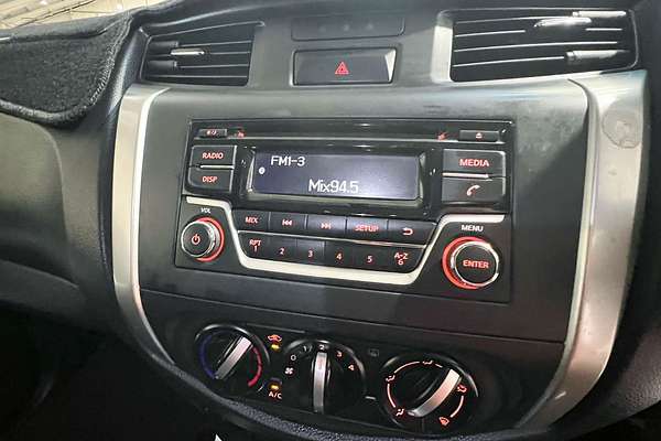 2018 Nissan Navara RX D23 Series 3 Rear Wheel Drive