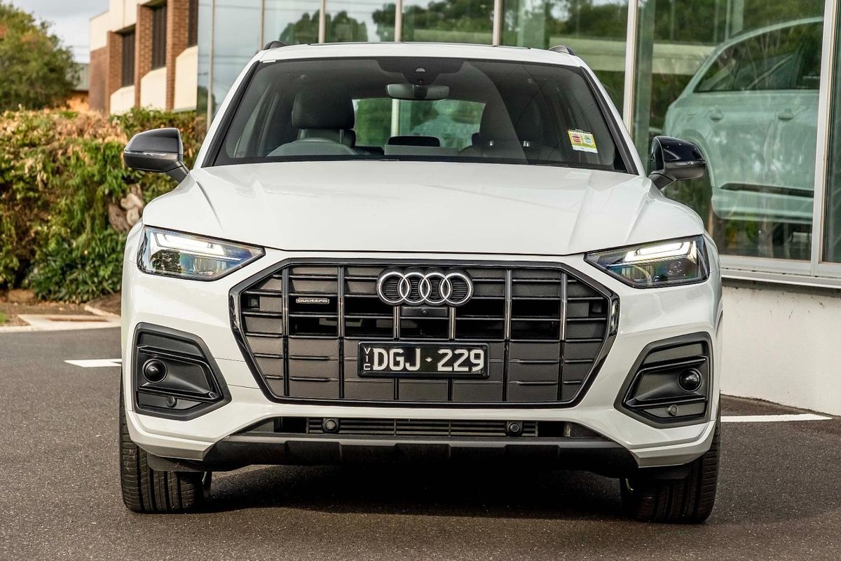 2024 Audi Q5 45 TFSI Sport FY