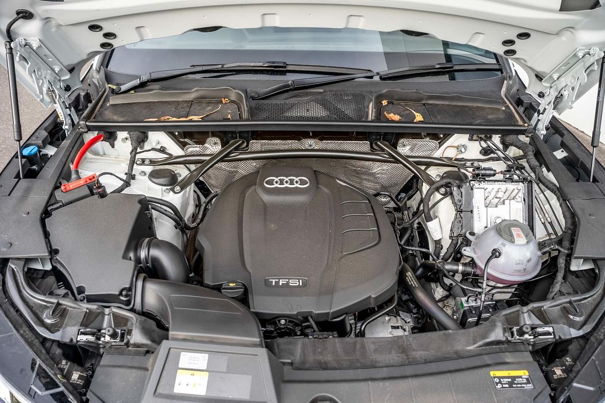 2024 Audi Q5 45 TFSI Sport FY