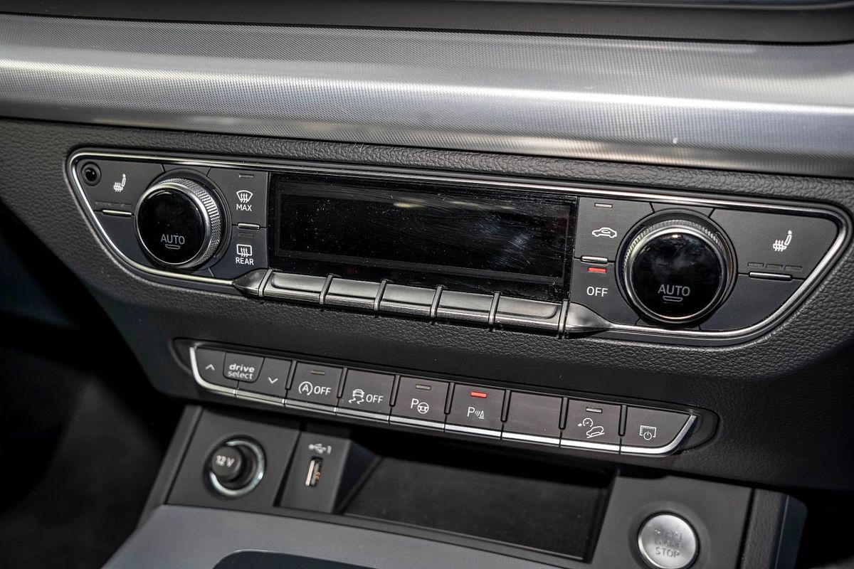 2024 Audi Q5 45 TFSI Sport FY