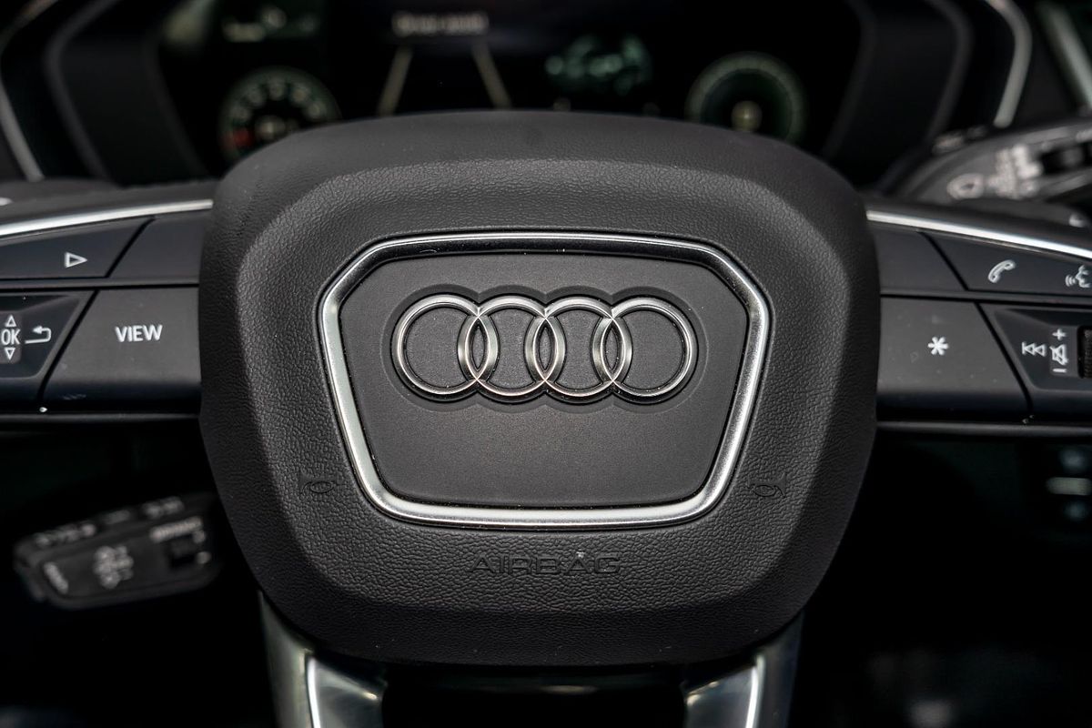 2024 Audi Q5 45 TFSI Sport FY