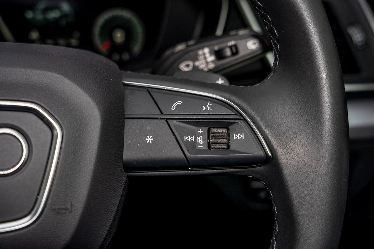 2024 Audi Q5 45 TFSI Sport FY