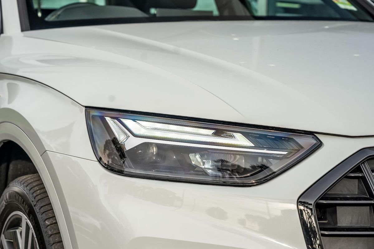 2024 Audi Q5 45 TFSI Sport FY