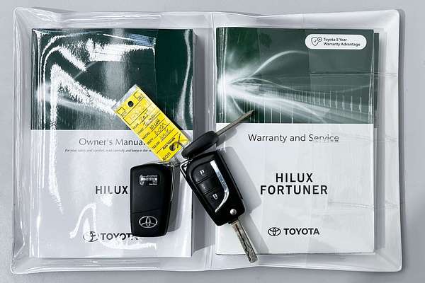 2022 Toyota Hilux SR GUN126R 4X4