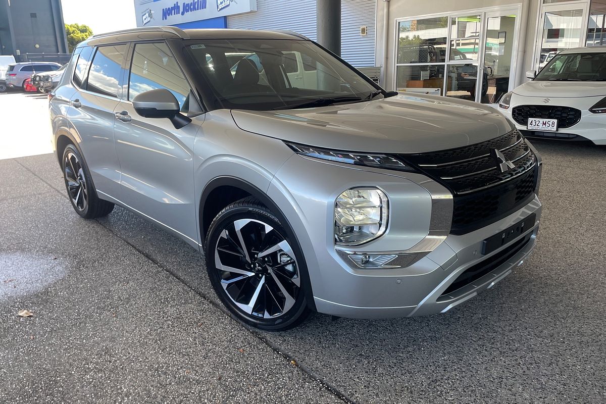 2024 Mitsubishi Outlander Exceed Tourer ZM