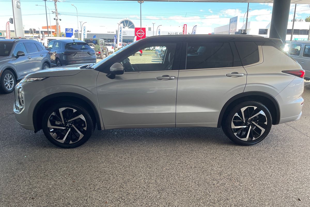 2024 Mitsubishi Outlander Exceed Tourer ZM