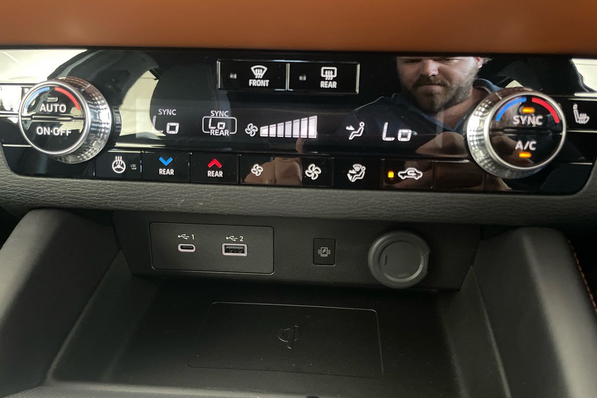 2024 Mitsubishi Outlander Exceed Tourer ZM